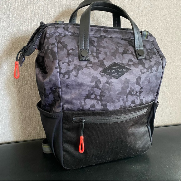 Sherpani Dispatch Convertible Backpack/Tote - Dream Camo - Picture 3 of 9